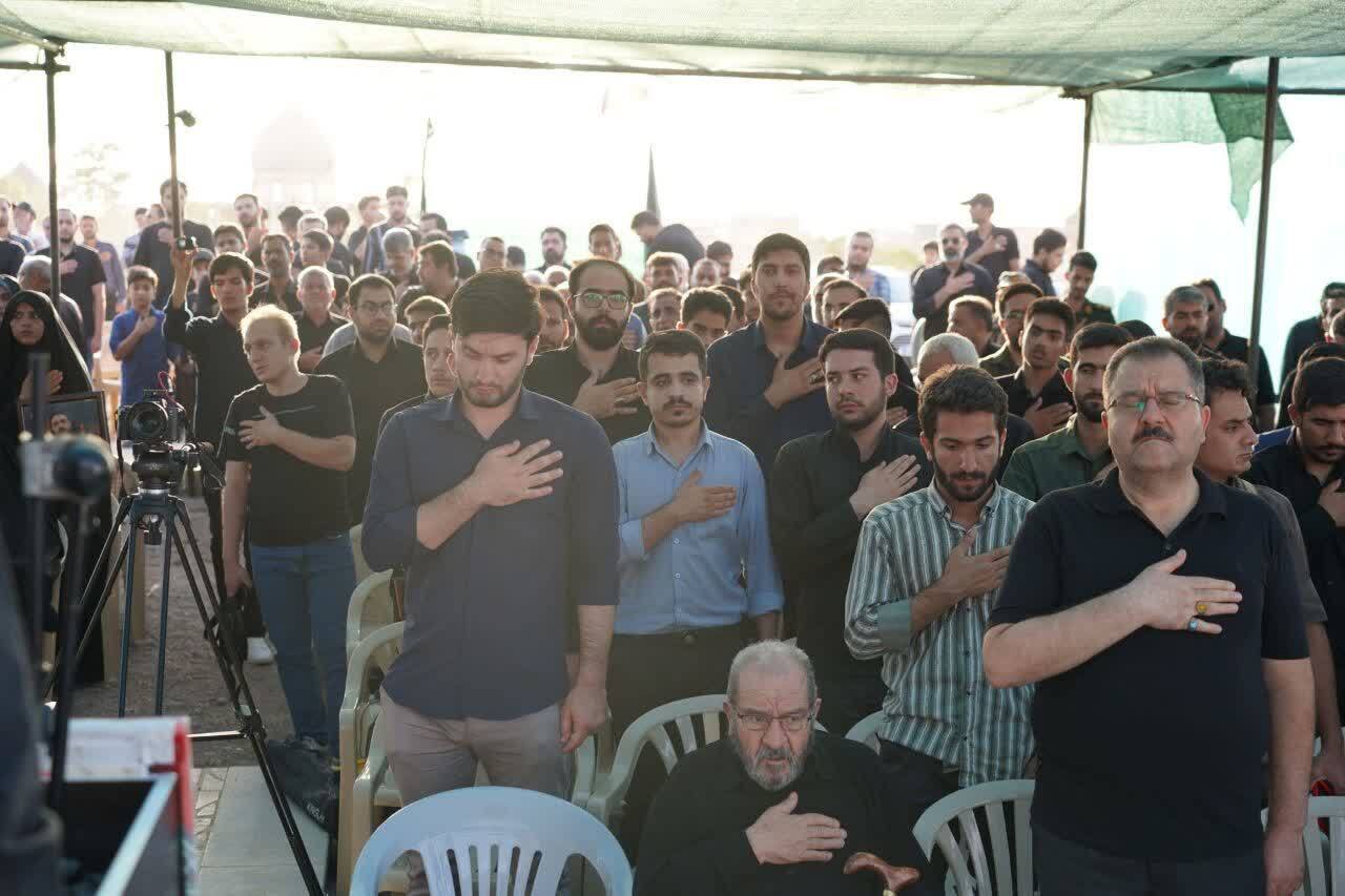 برگزاری باشکوه چهلم شهید امید مظلوم با حضور پرشور دانشجویان و مردم در اردستان