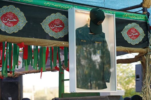 برگزاری باشکوه چهلم شهید امید مظلوم با حضور پرشور دانشجویان و مردم در اردستان