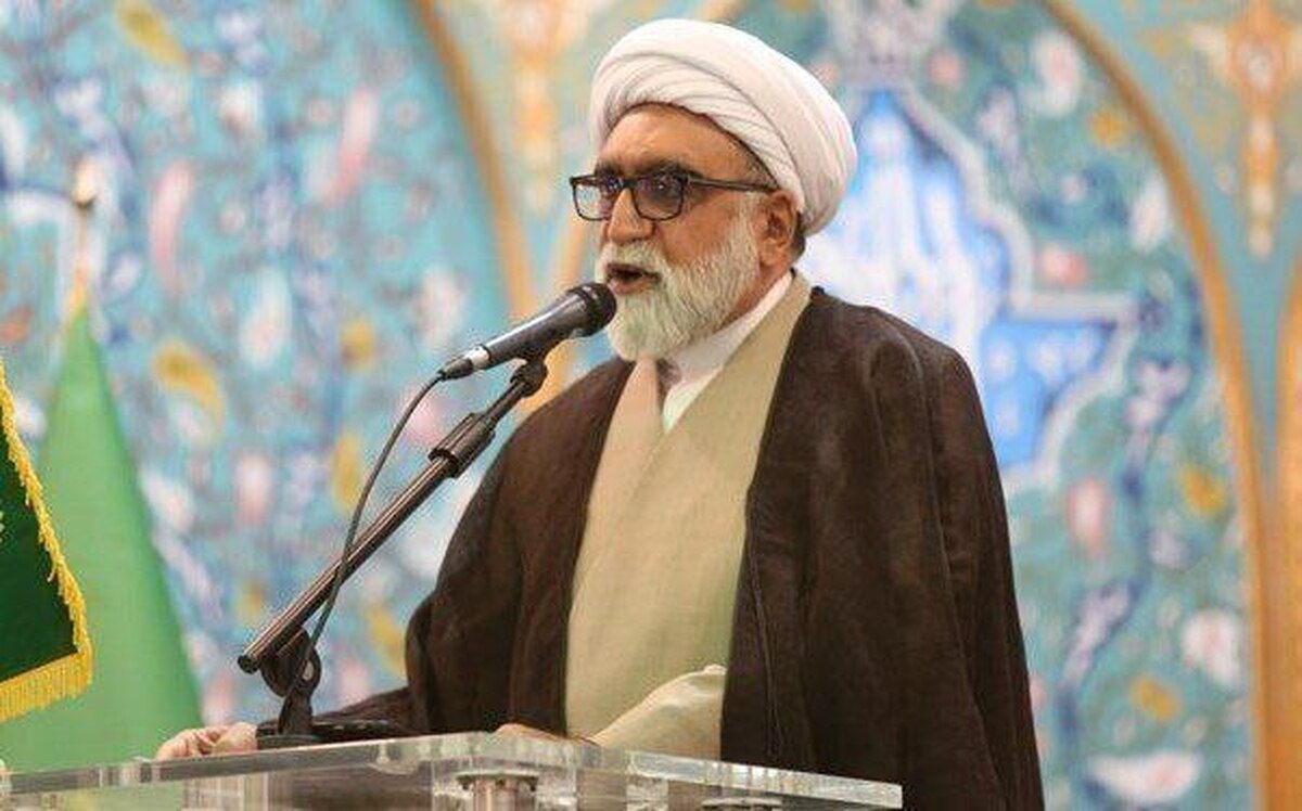 اهمیت پرداختن به نقش رهبری در هدایت کشور، در فضای مجازی و رسانهای