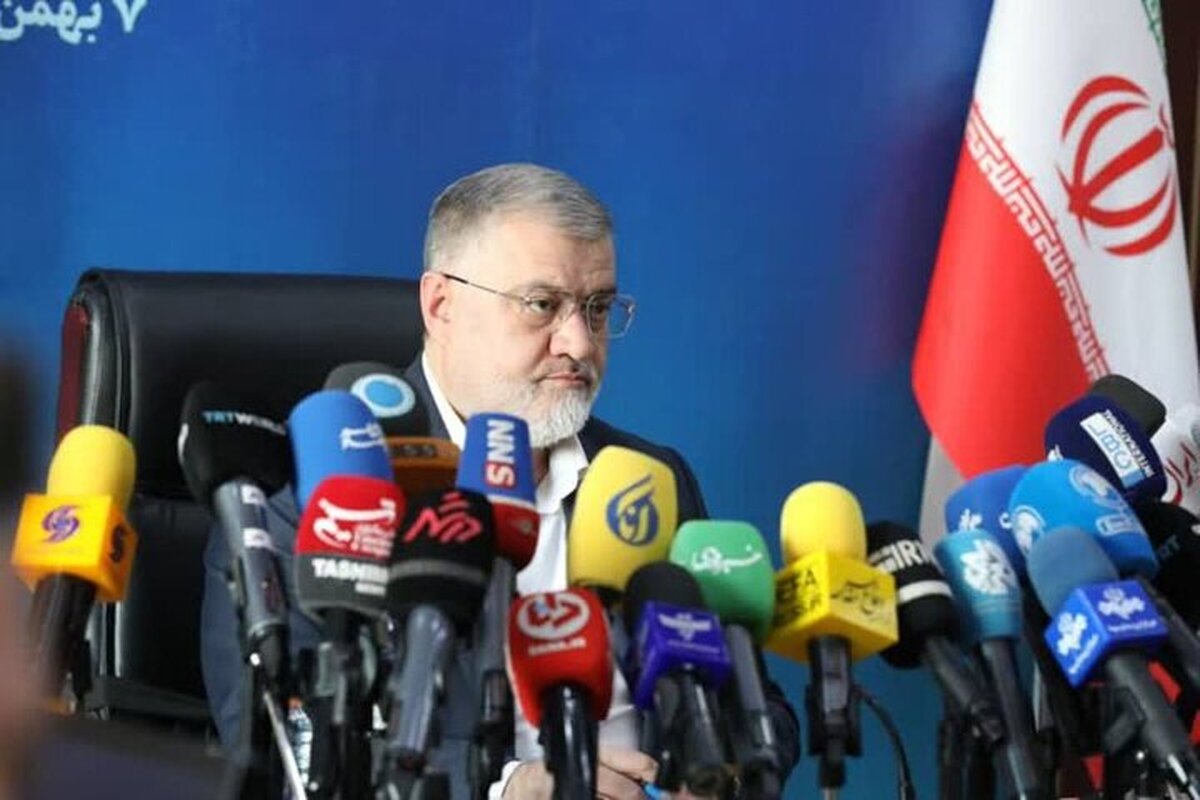 معتمدیان: از مهمترین عواملی که وضعیت بی آبی را تشدید کرده، تراکم جمعیت تهران است/ ۶۲ درصد اهالی پایتخت بیش از دو برابر الگوی مصرف آب مصرف میکنند + فیلم