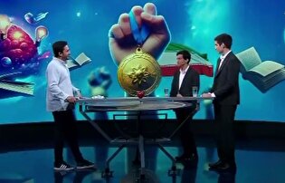 هدیه عجیب دو نخبه علمی، یکی خانه؛ دیگری حلقه گل!