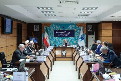 دانشگاه آزاد اسلامی در مسیر علمی خود بدون وقفه حرکت می‌کند