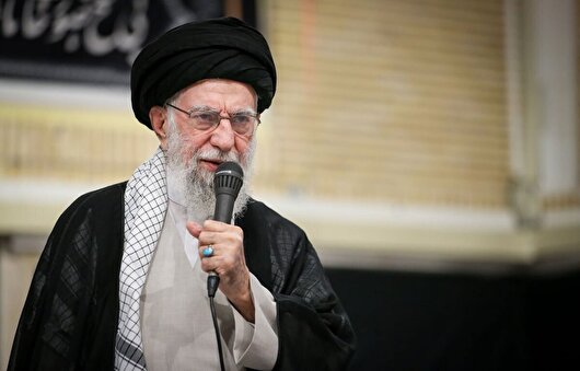 فیلم کامل بیانات رهبر انقلاب اسلامی در مراسم بزرگداشت شهدای جنگ تحمیلی اخیر