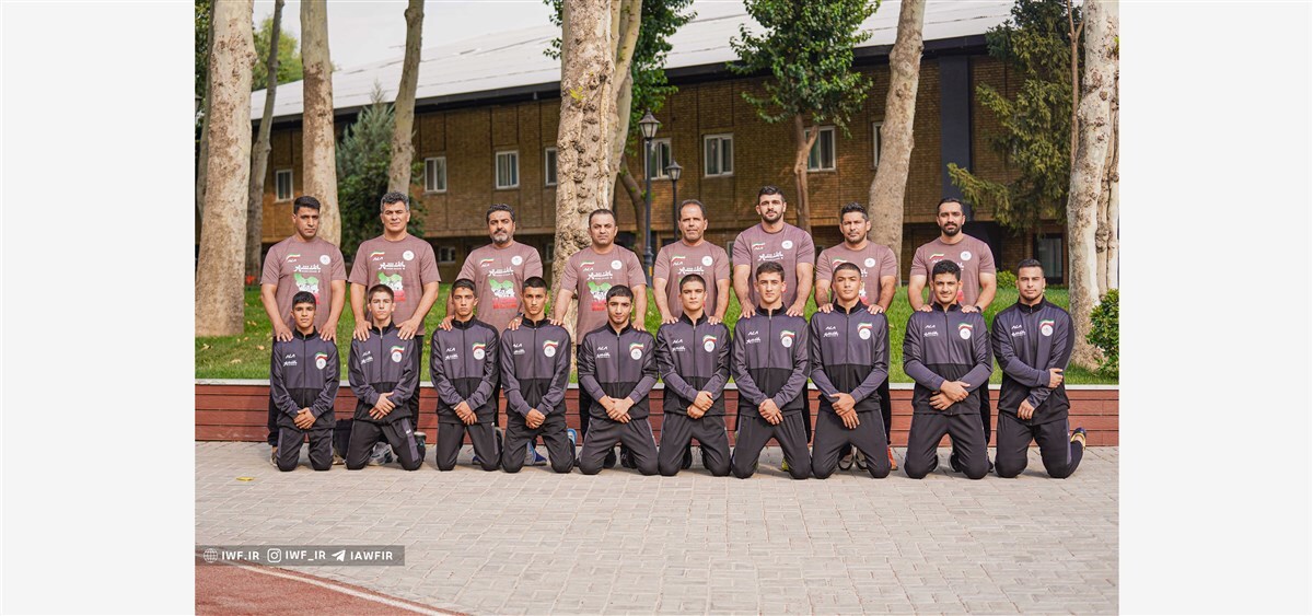 تیم ملی کشتی آزاد نوجوانان راهی کشور یونان محل برگزاری رقابت های جهانی شد