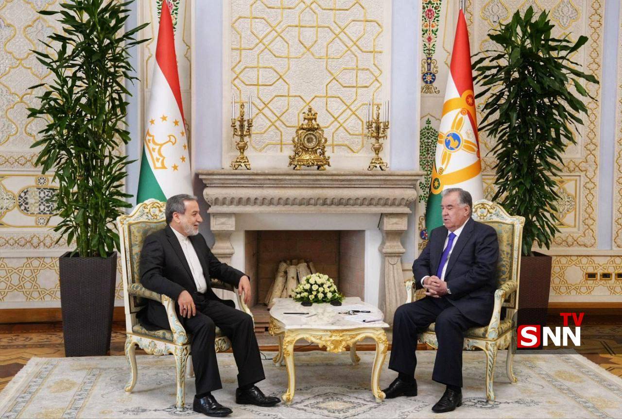 دیدار و گفتگوی سید عباس عراقچی وزیر امور خارجه با امامعلی رحمان رییس جمهور تاجیکستان