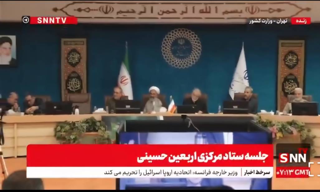 مرادی: 65 تانکر سیار آب به مرزها و 20 دستگاه به داخل عراق اعزام شدند / 1400 حمام سیار در شهرهای عراق راهاندازی شده است + فیلم