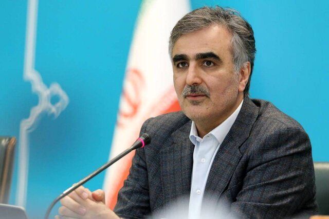 فرزین: در بازه از 10 روز قبل و تا 10 روز بعد از جنگ، تغییر معناداری در رفتار خرید مردم ایران مشاهده نشد + فیلم