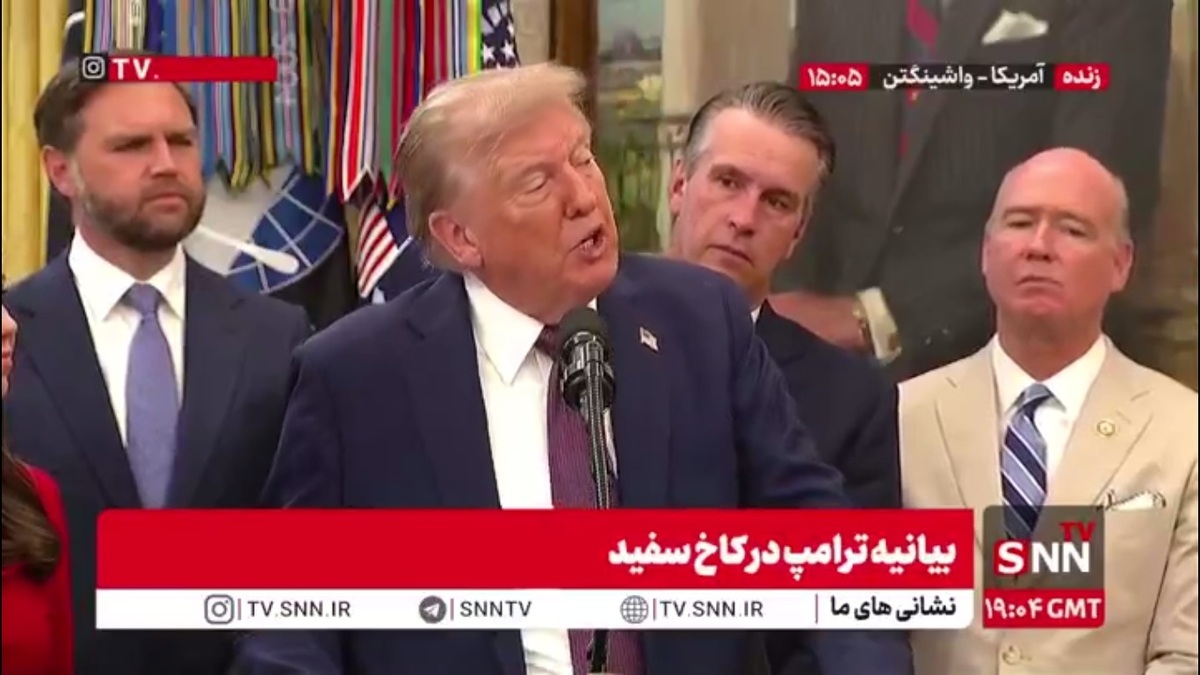 ترامپ: باید به معلم هایی که برخی قبلا در ارتش بودند سلاح بدهیم