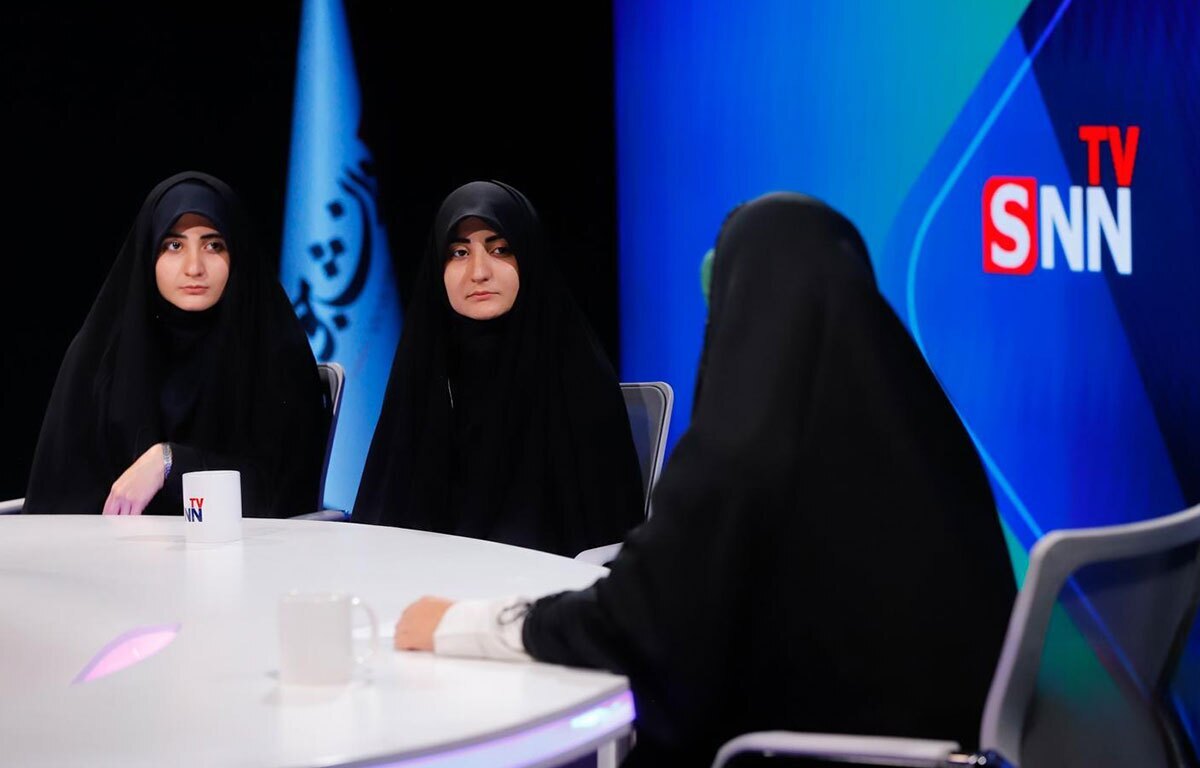 سهمیه نداشتیم؛ پدرم کارمند و مادرم خانه‌دار است/ موفقیت بستگی به تلاش و اراده داوطلب دارد و نه شغل پدر و مادر