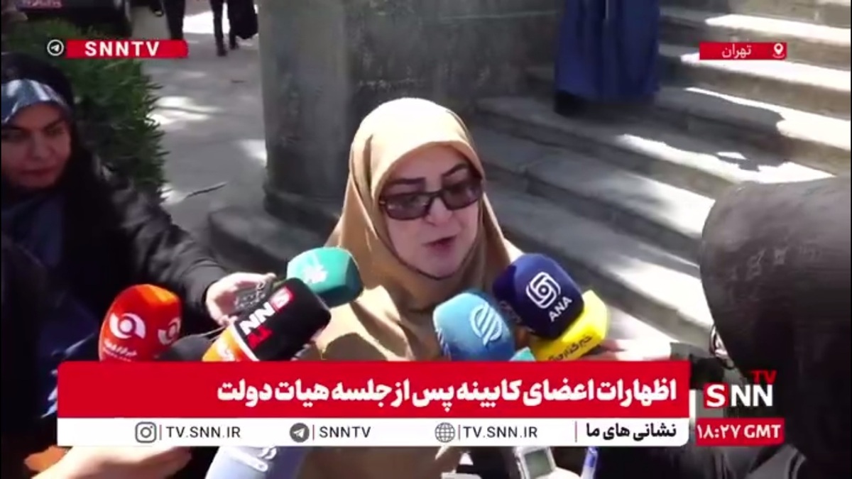 مهاجرانی: آن کسی که فضا را متشنج میکند و فقط می&zwnj;گوید مذاکره نمی&zwnj;کنید، آمریکاست/مذاکره یک امر دستوری نیست