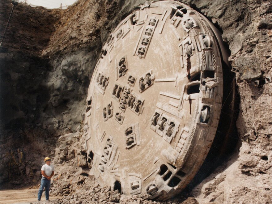 نگاهی به ابرپروژه&zwnj;های شکست&zwnj;خورده تاریخ/ وقتی جاه&zwnj;طلبی کار دست دولت&zwnj;ها داد