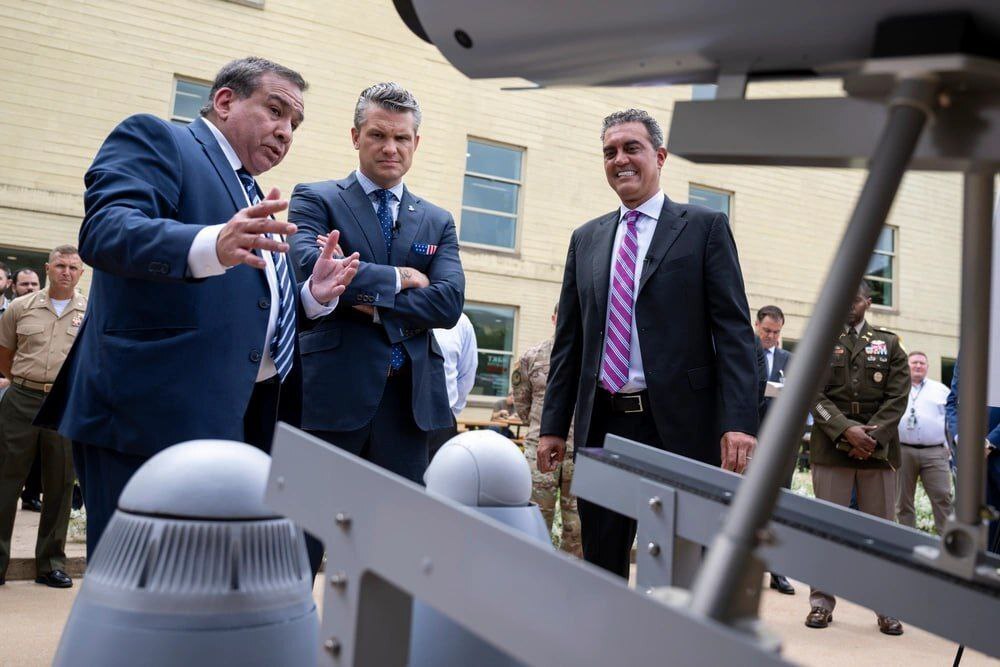 تقلای اسلحه&zwnj;سازان آمریکایی برای کپی پهپاد شاهد/ تولید غیرقانونی شاهد 136 ایرانی با نام لوکاس و ام کیو ام172 در آمریکا