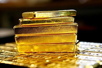 طلای جهانی در قله ایستاد