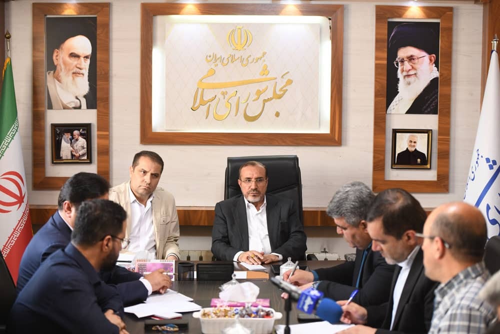 ورزشگاه ۵ هزار نفری ساوجبلاغ پروژه&zwnj;ای گرفتار در وعده&zwnj;ها