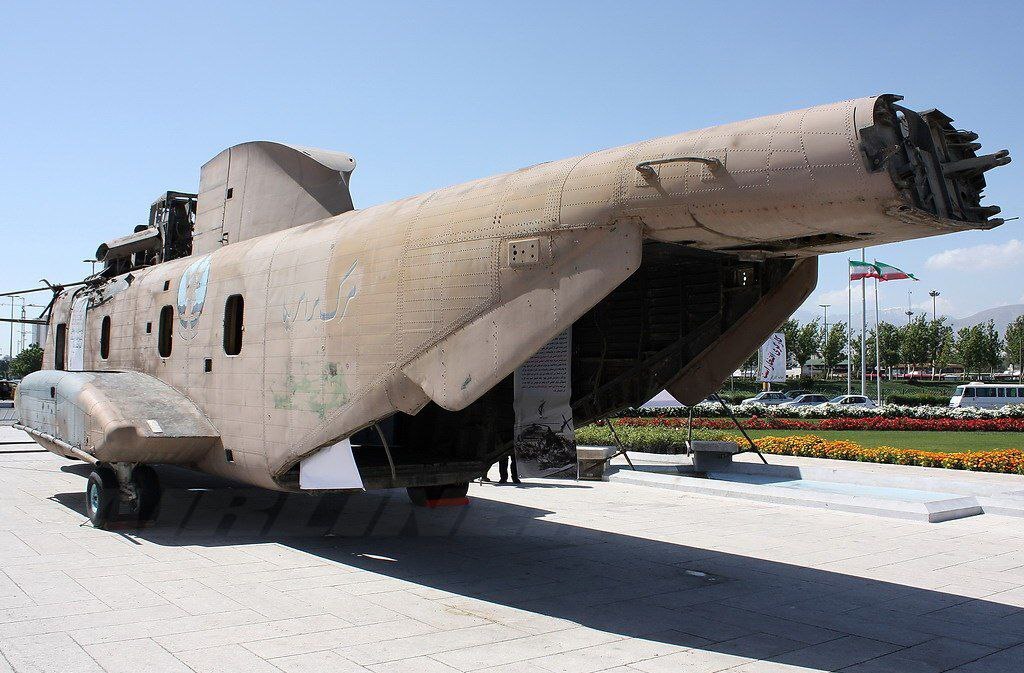 روایت تاریخی از بالگردهای غنیمتی آمریکایی&zwnj;ها در طبس/ سرنوشت عجیب CH-53 سی استالیونی که به غنیمت ایران درآمد