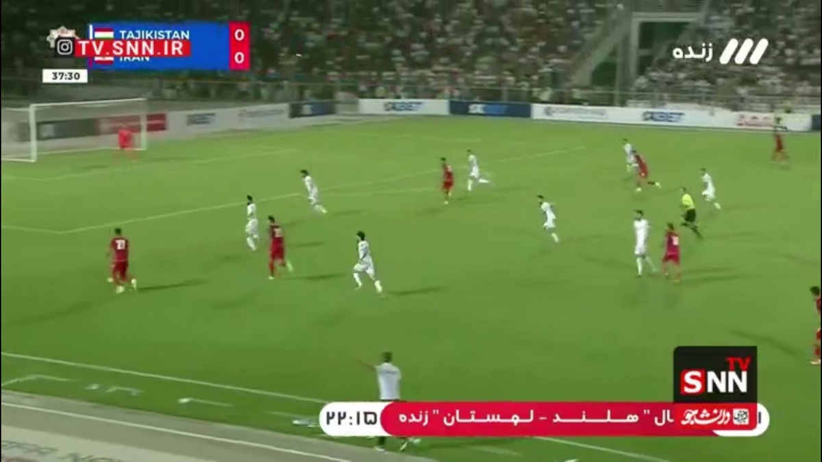 گل اول ایران به تاجیکستان توسط مهدی محبی در دقیقه 38