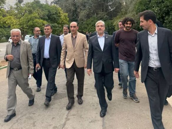 حضور وزیر علوم در دانشگاه صنعتی شیراز