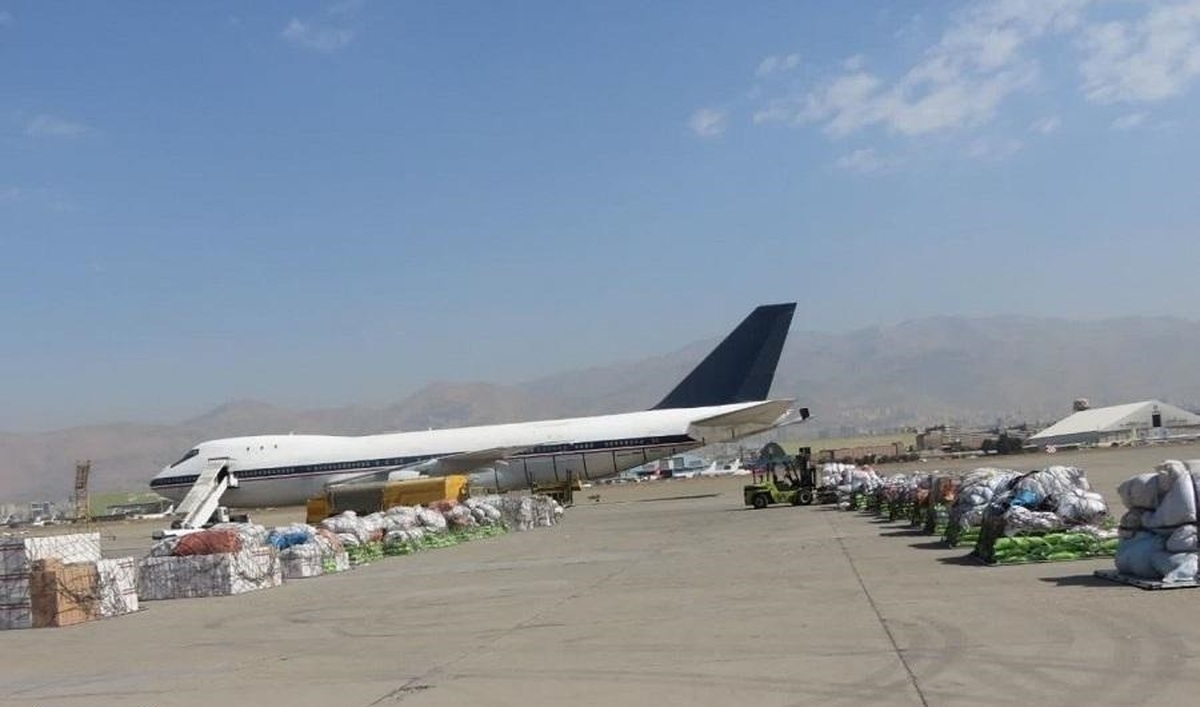 ارسال کمک‌های ایران به افغانستان با هواپیما‌های ارتش