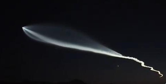&nbsp;افسران موشکی سپاه، نام واقعی موشک معروف به &laquo;آنجل&raquo; را اعلام کردند/ نگاهی به مشخصات موشک سجیل و دلیل شباهت آن به پرواز فرشته آسمانی