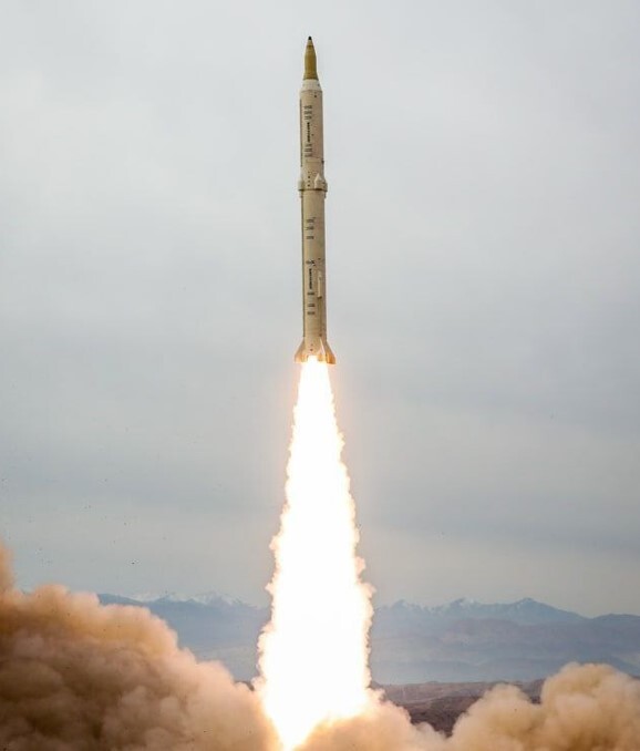 &nbsp;افسران موشکی سپاه، نام واقعی موشک معروف به &laquo;آنجل&raquo; را اعلام کردند/ نگاهی به مشخصات موشک سجیل و دلیل شباهت آن به پرواز فرشته آسمانی