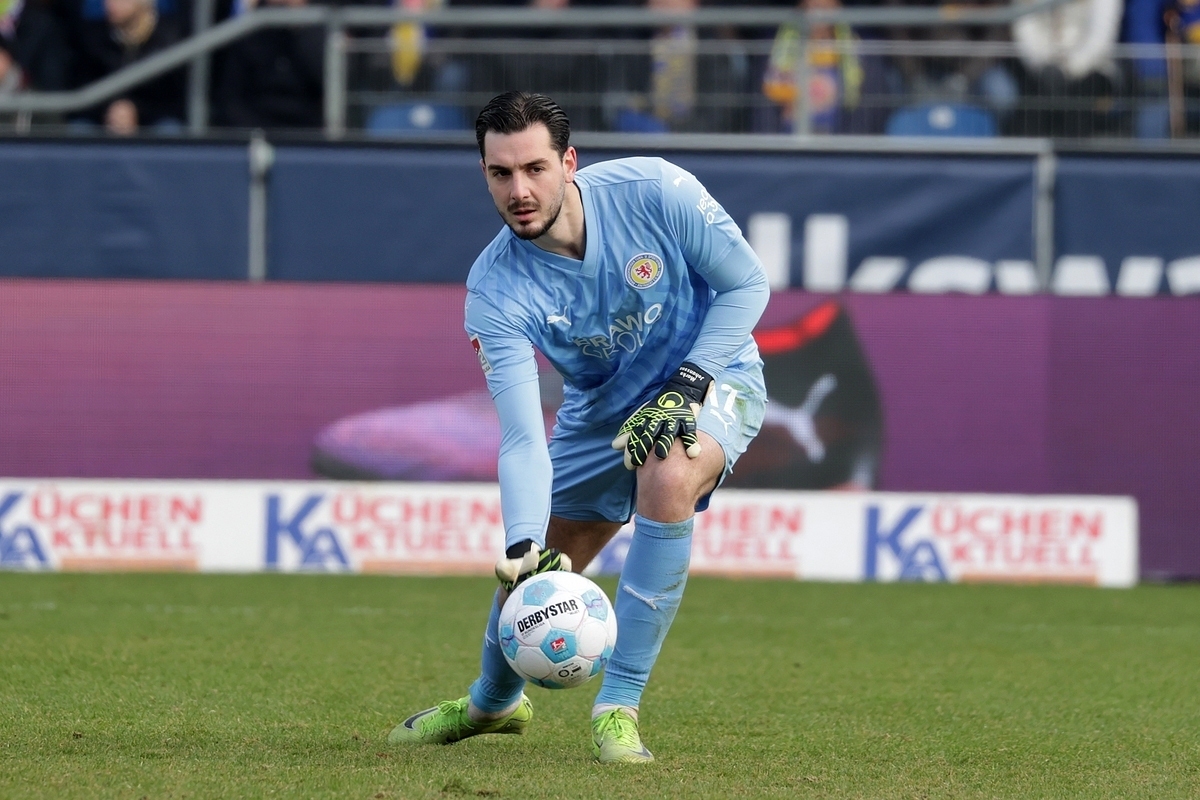 مارکو یوهانسون دروازه‌بان جدید تراکتور؛ تجربه‌ای از بوندس‌لیگا و سوئد برای خط دروازه تبریزی‌ها