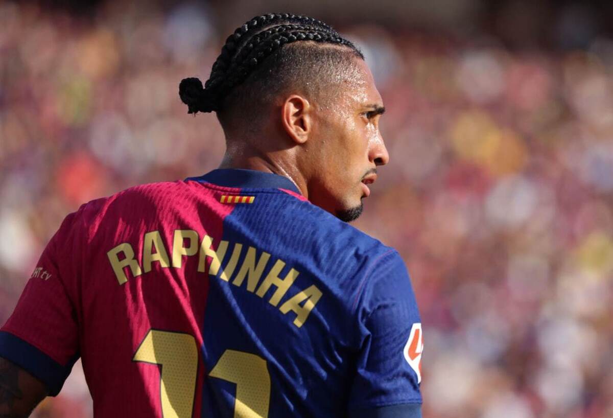 رافینیا از رفتار تبعیض‌آمیز در دیزنی‌لند پاریس شکایت کرد؛ اعتراض شدید به کارکنان پارک