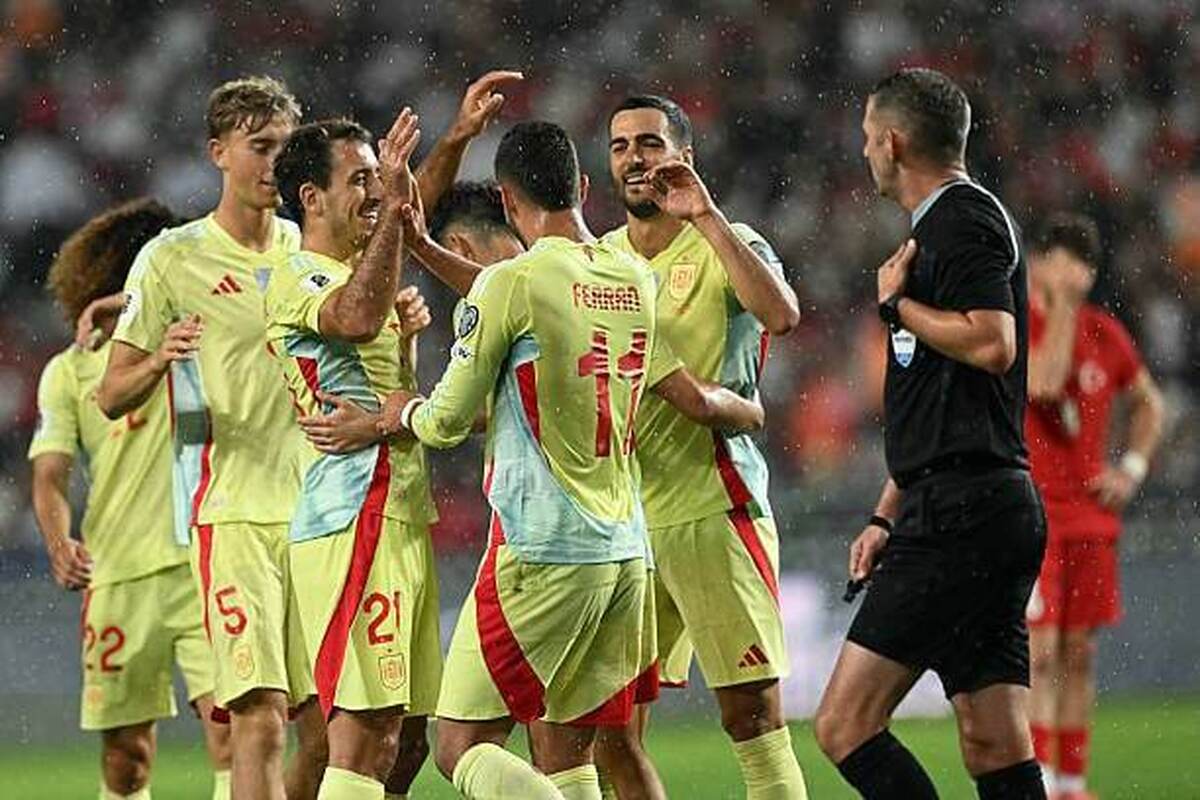 اسپانیا در قونیه با هت‌تریک مرینو و دبل پدری، ترکیه را ۶-۰ در هم کوبید