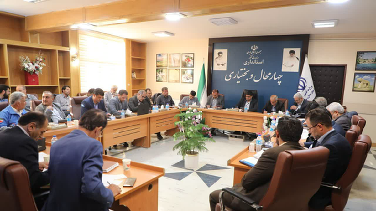 حذف مدارس سنگی تنها با بودجه دولتی ممکن نیست