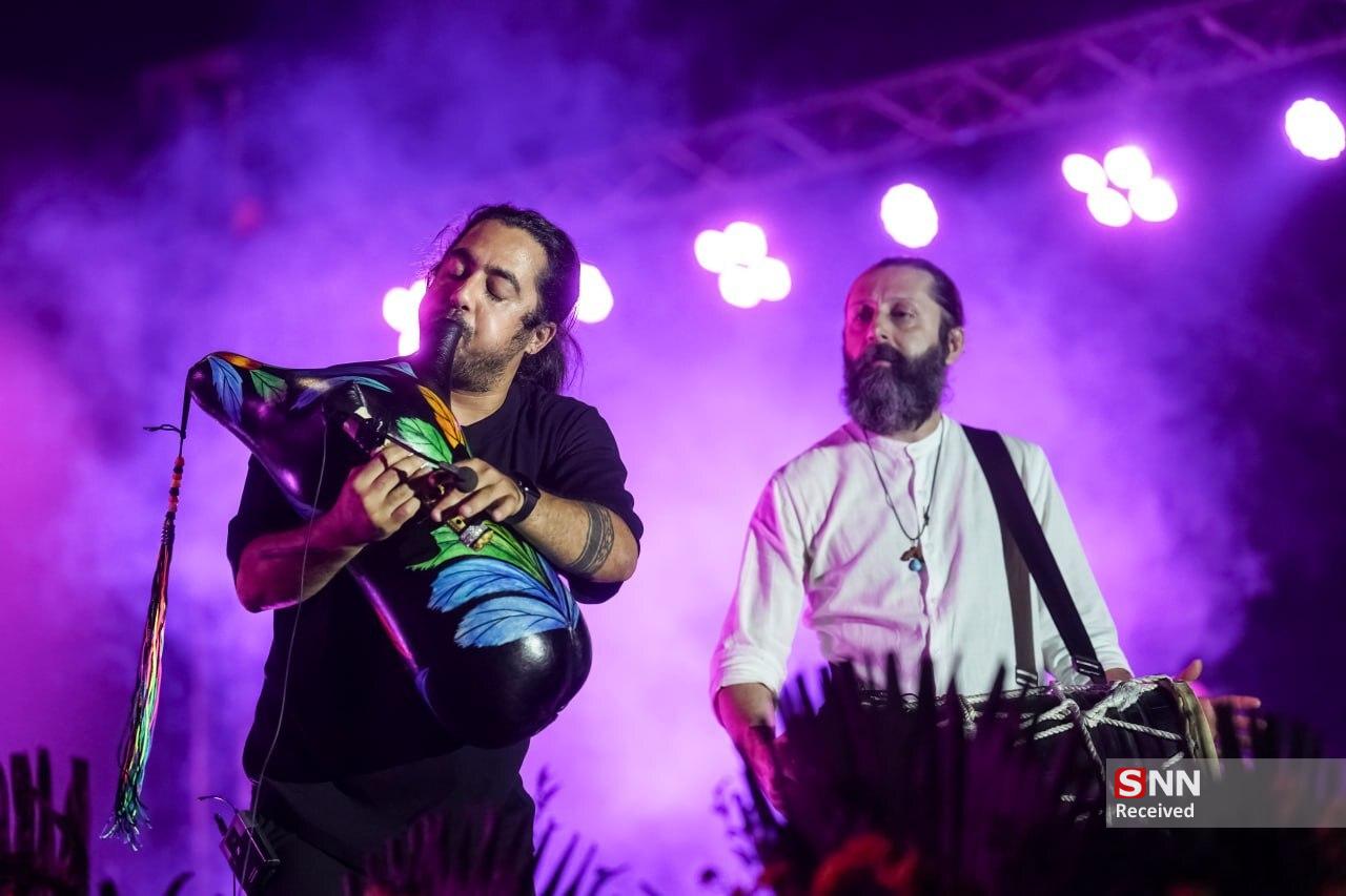 جشن بزرگ ایران عزیز با هدف نمایش وحدت اقوام در دریاچه شهدای خلیج فارس(چیتگر) در حال برگزاری است