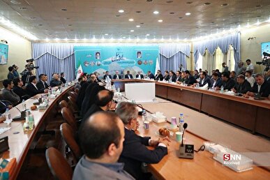پزشکیان: هر دانش‌آموز یک معدن طلا است / هر کسی می‌تواند مشکلات کشور را حل کند، این گوی و میدان + فیلم