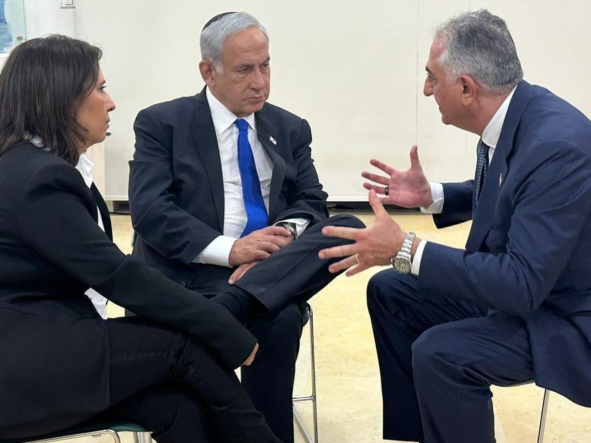 روایت خیانت ربع پهلوی به مردم ایران