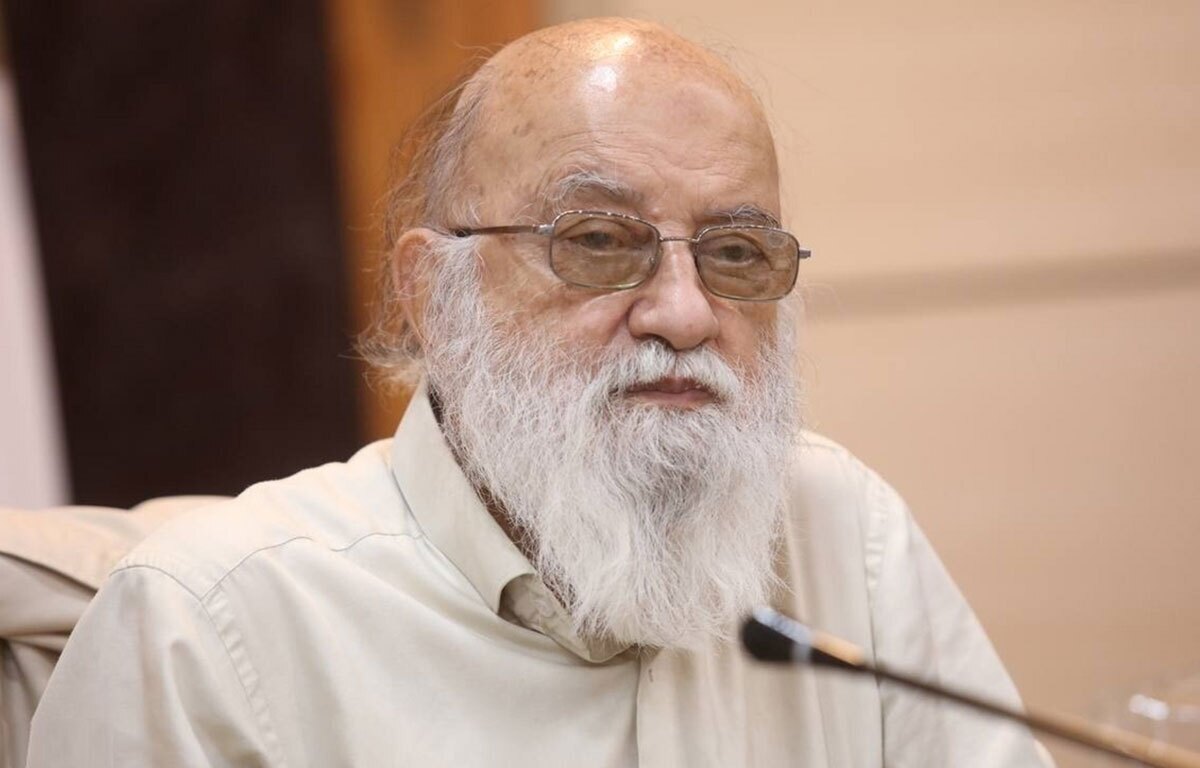 مسئله پرداخت پول واگن‌های چینی در دولت حل شده است/ امیدواریم بتوانیم رام اول را در بهمن ماه داشته باشیم