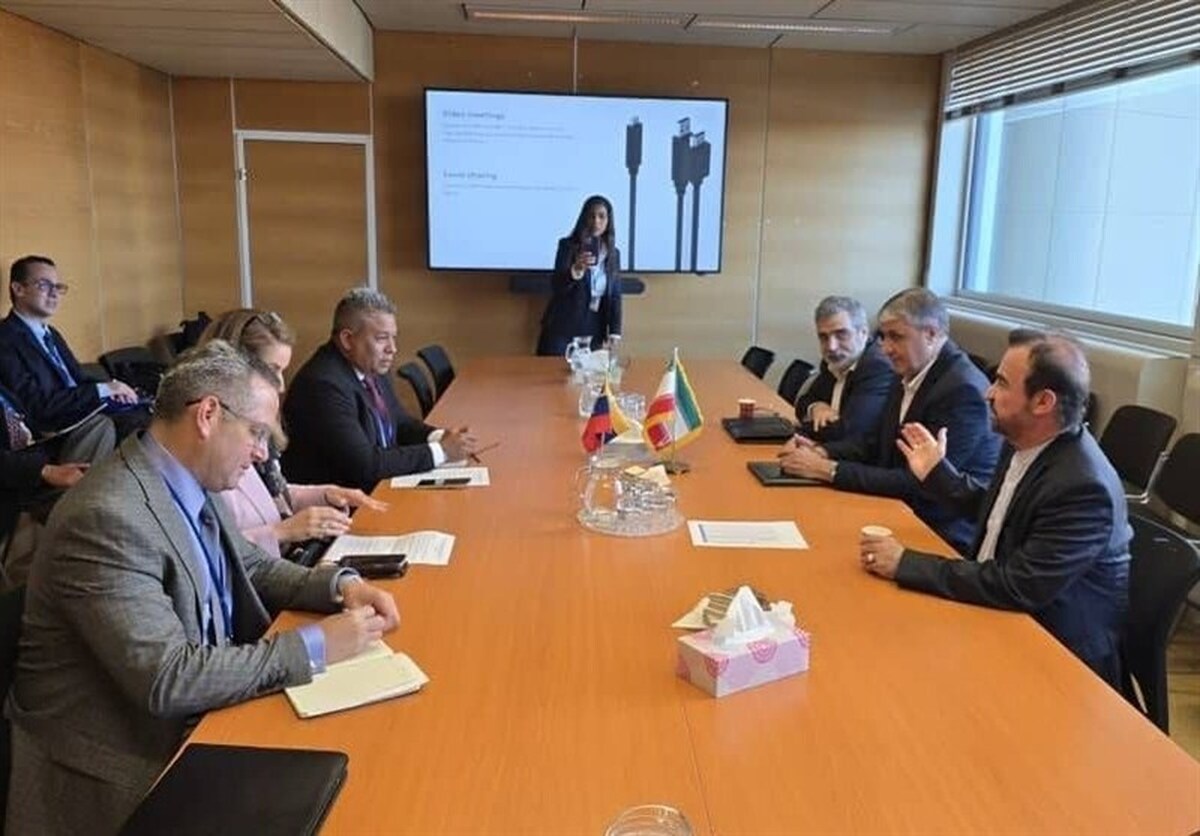 دیدار هیات ونزوئلا با رئیس سازمان انرژی اتمی ایران