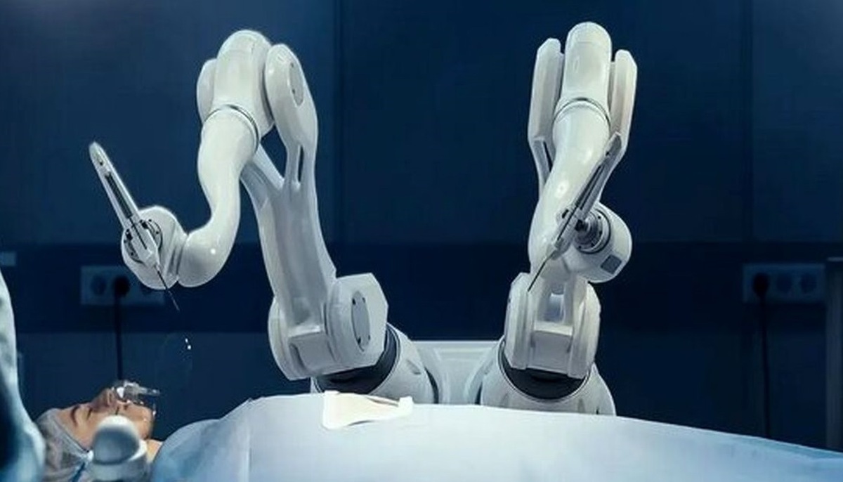 نگاهی به پیچیدگی&zwnj; فنی ساخت ربات&zwnj;های جراح/ ربات جراحی سینا، پیچیده&zwnj;ترین طرح رباتیک پزشکی ایران را بیشتر بشناسید