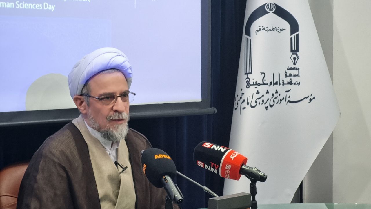 همایش بزرگداشت علامه مصباح با شعار «ولایتفقیه محور اتحاد و پرچمدار مقاومت» برگزار میشود همایش بزرگداشت علامه مصباح با شعار «ولایتفقیه محور اتحاد و پرچمدار مقاومت» برگزار میشود