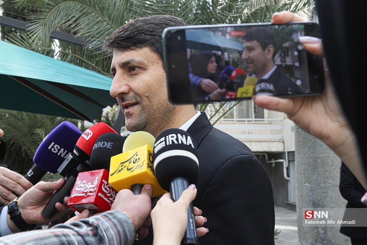 وزیر ارتباطات: گلایه مردم از کیفیت اینترنت گلایه درست و به حقی است / قطعی برق ۸ تا ۱۰ درصد کیفیت ارتباطات را کاهش داده