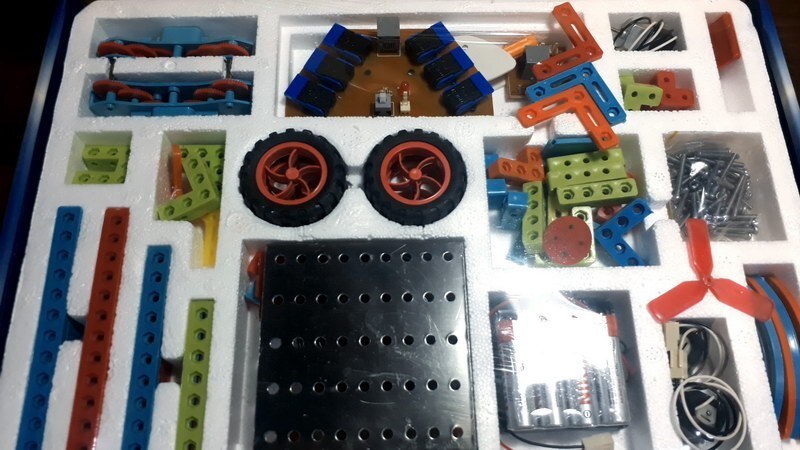 نگاهی به آموزش رباتیک برای کودکان/ رباتیک چگونه می&zwnj;تواند خلاقیت کودکان را افزایش دهد؟