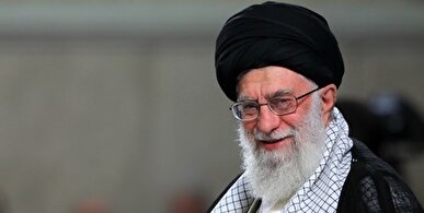 از تلاش اعجاب‌انگیز و رفتار تحسین‌آمیز قهرمانان تیم ملی کشتی آزاد تشکر می‌کنم؛ آفرین بر شما