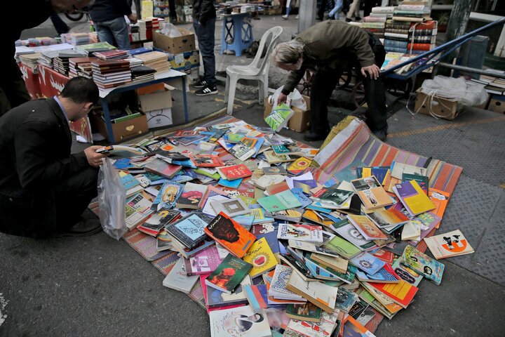 شور مهر در سایه سنگین گرانی/خانواده&zwnj;ها درگیر تأمین هزینه تحصیل و آسیب دستفروشان