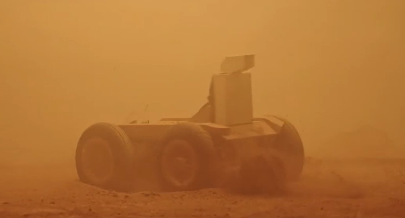 نگاهی به ربات جنگی تانک&zwnj;زن ایران/ تانکو نشونش بده خودش میزنه!