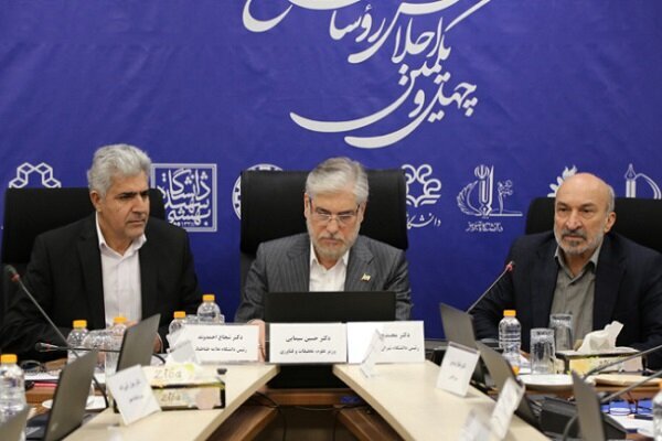 سیمایی صراف: جذب با کیفیت استاد و دانشجو در اولویت وزارت علوم قرار دارد