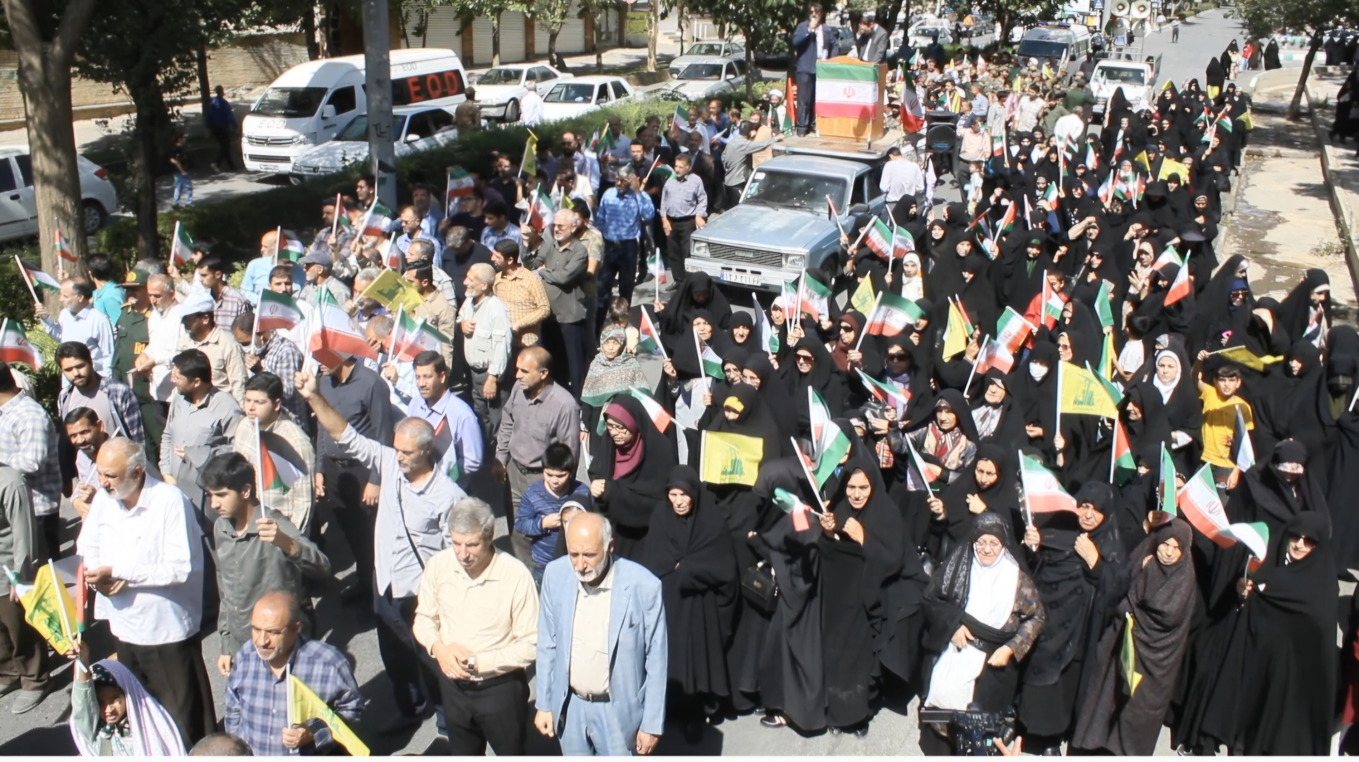 راهپیماییهای حمایت از غزه یعنی تا ظالم هست دفاع از مظلوم بر عهده مسلمانان میباشد