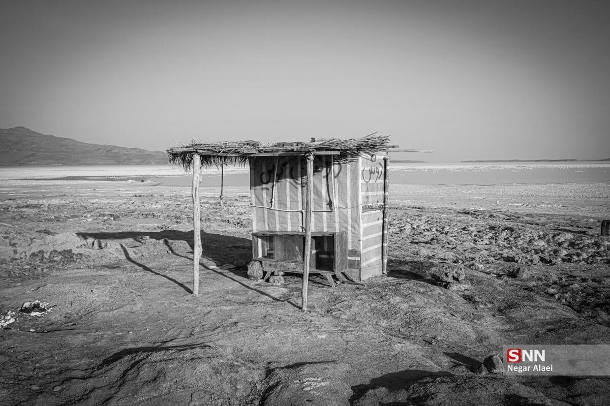 دولت با اولویت و فوریت نسبت به نجات دریاچه ارومیه اقدام کند