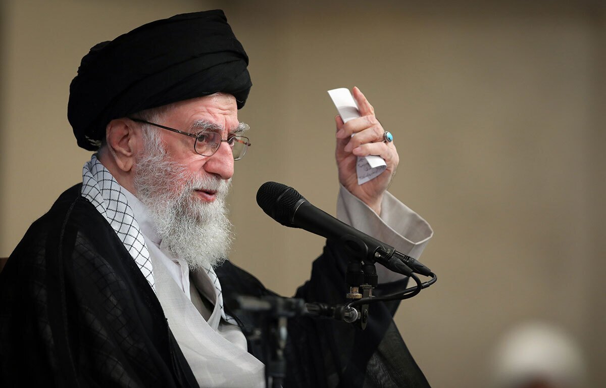 سپر پولادین اتحاد مقدس نباید خدشه‌دار شود