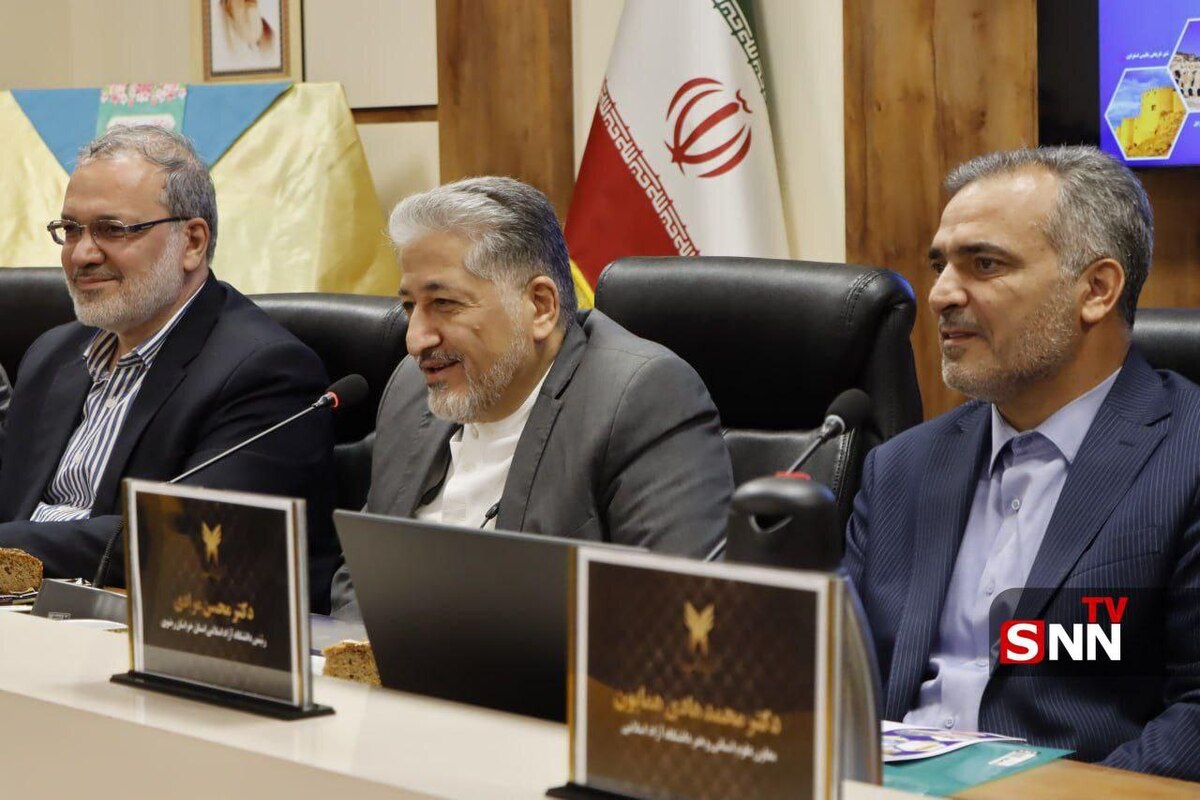 دانشگاه آزاد باید حل مشکلات جامعه را در اولویت قرار دهد