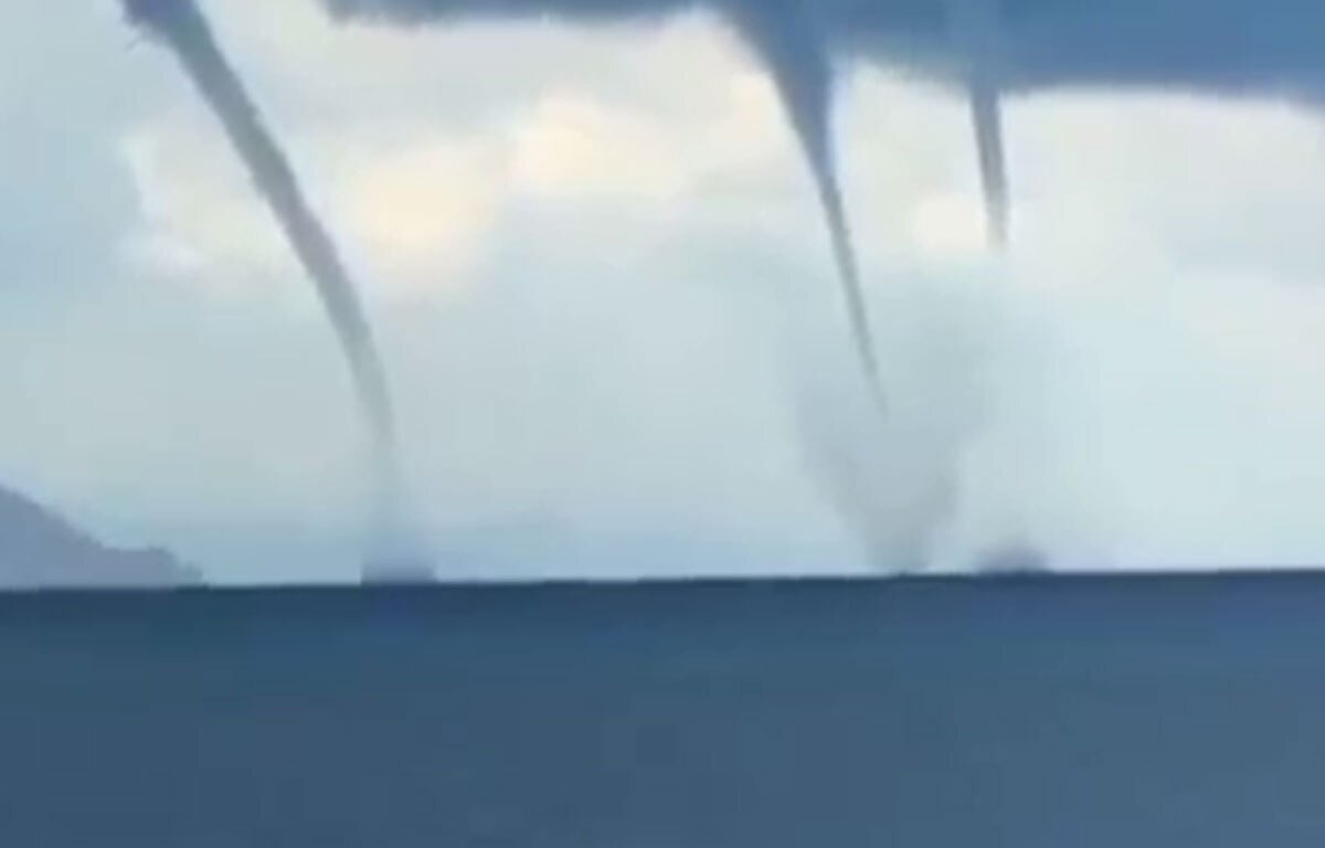 گردباد‌های دریایی همزمان در سواحل ترکیه