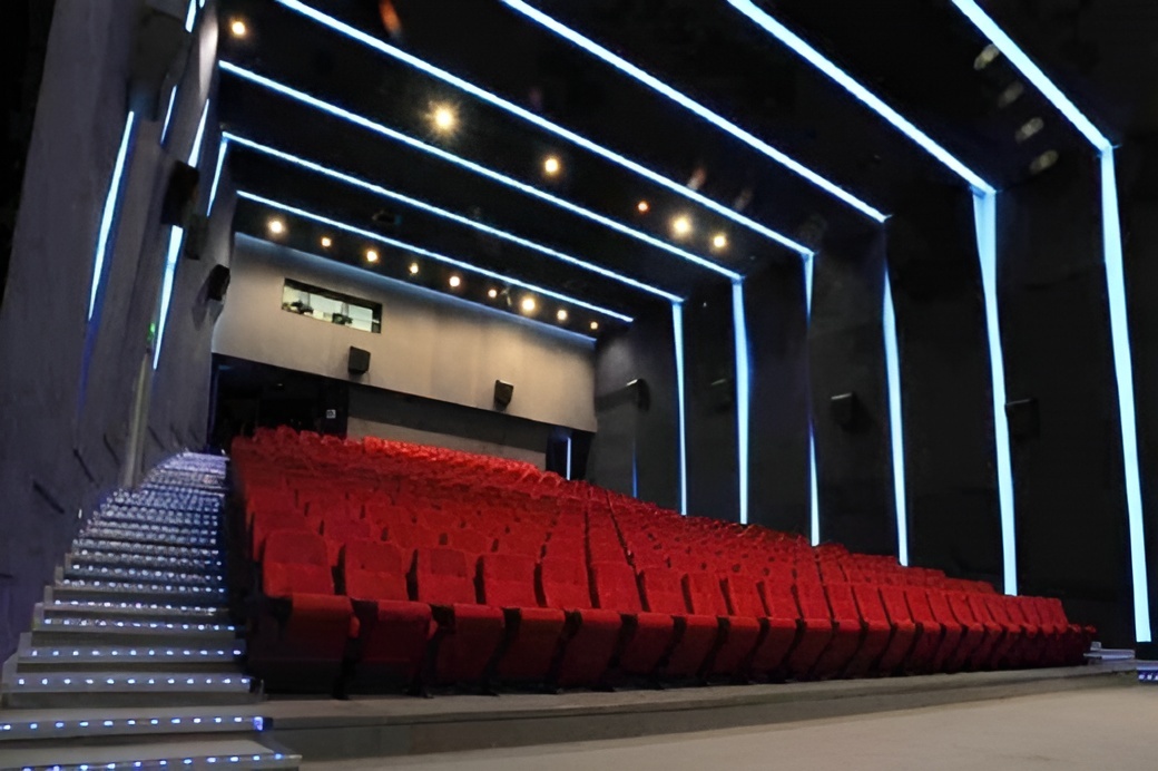 اضافه شدن بیش از 600 صندلی سینما به استان آذربایجان شرقی