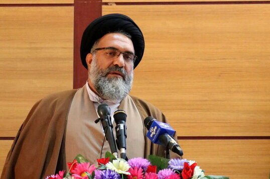 رسانهها افسران جنگ نرم هستند / پروژههای نیمهتمام جاده و بیمارستان معضل جدی استان است