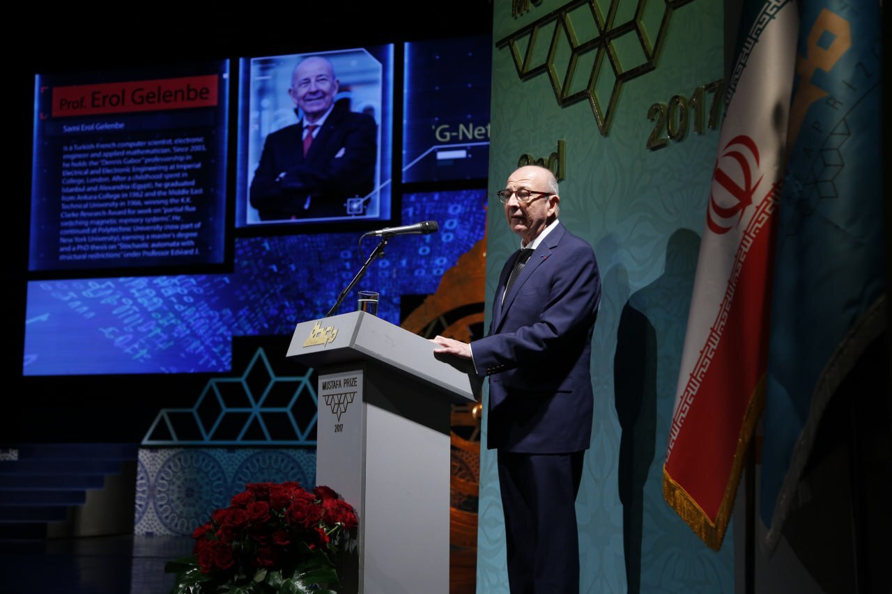 نوآوری در تحلیل صف&zwnj;ها؛ برنده جایزه مصطفی چگونه معادلات را ساده کرد؟