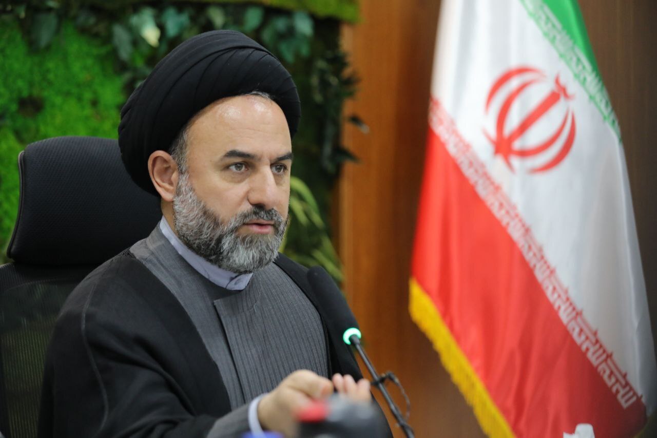 تقدیر عضو شورای شهر از خدمت داوطلبانه کارکنان شهرداری تهران در پیاده‌روی اربعین